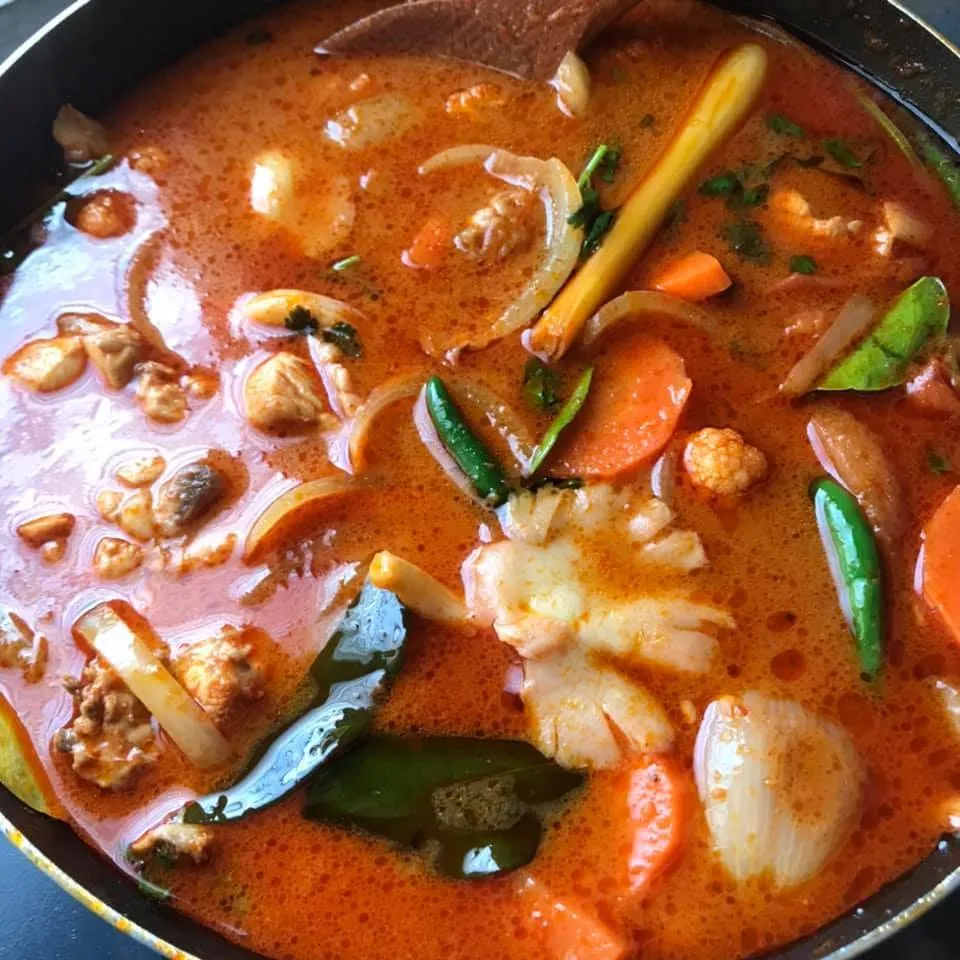 Tomyam Ayam